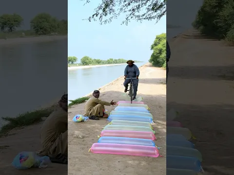 Gubare wala aur mota Cycle wala 🎈🎈🎈