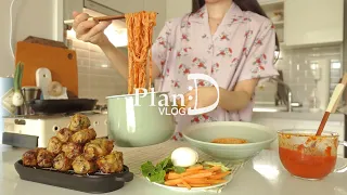ENG│긴장속에 만든 가지롤튀김. 새콤달콤 비빔국수와 사과장미파이. 쉽고 빠른 또띠아 와퍼