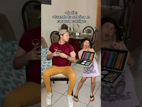 Cuando tu sobrina es muy cargosa contigo.