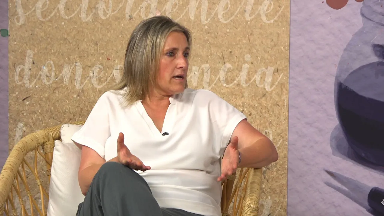 … I bona lletra – Raquel Serrat