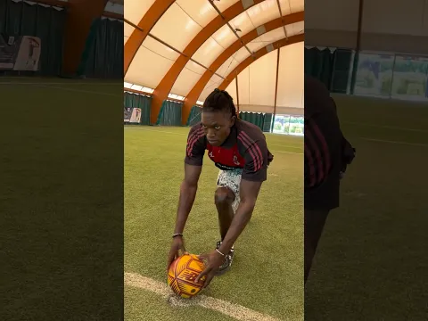 Leao tira il rigore, se la fanno sotto 💩 #calcio
