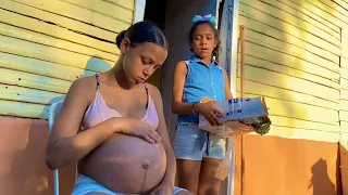 Darianny Sale A Vender Chucherías  Para Ayudar A Su Hermana Que Esta Embarazada 🤰@dariannyflow