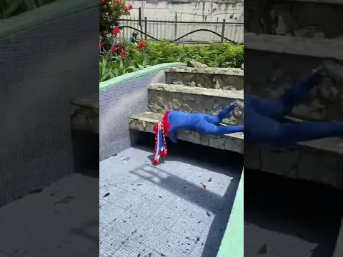 SPIDERMAN 😨 #spiderman
