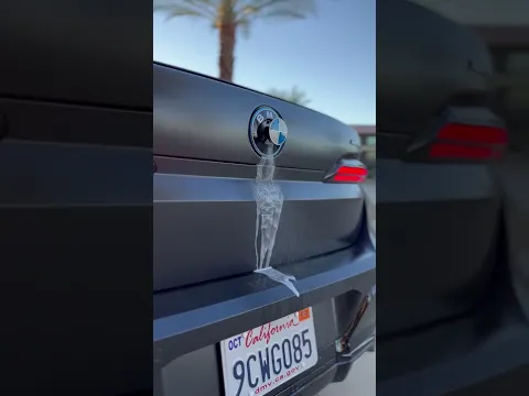 Is the BMW i7 leaking?! 😨