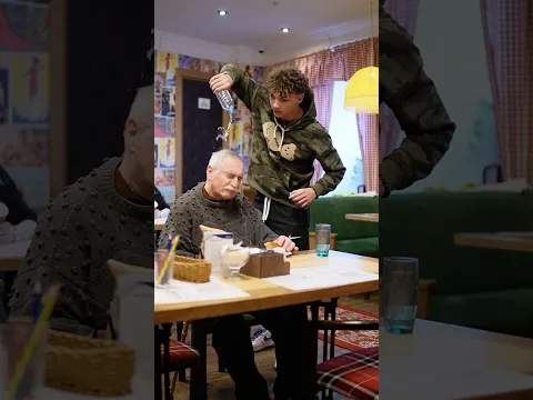 ❗️Pov: Выгнал деда из кафе из-за бедности😔 И ответил за это #pov #story