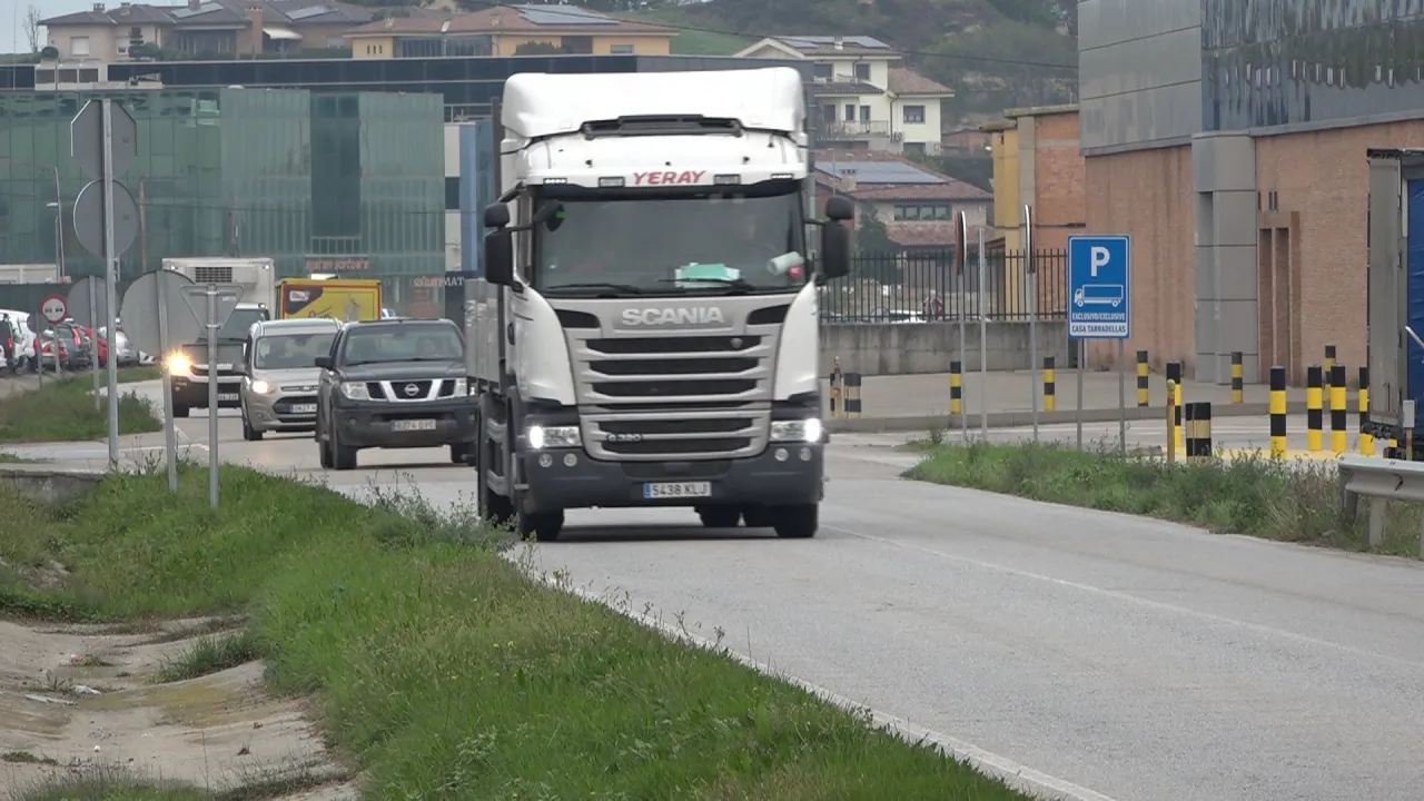 Gurb posarà semàfors a Casa Tarradellas perquè no se superin els 50 km/h