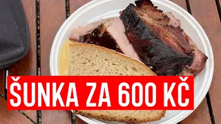 Nejdražší jídlo u stánku v centru Prahy? Ve skutečnosti je to "nadace"!
