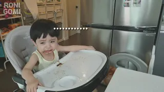 로니와 짜장면 (Ro Woon and Black Bean Noodles)