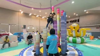 KESERUAN BERMAIN PLAYGROUND DI PlayDays' Toyshop