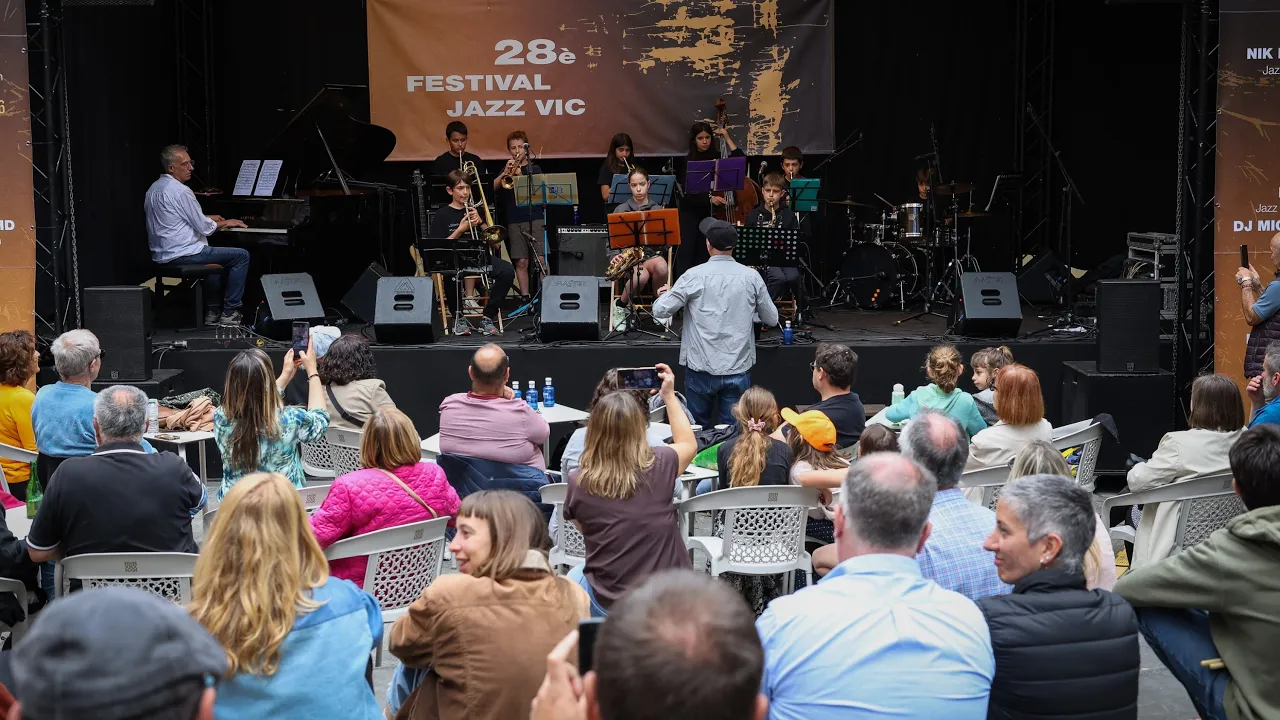 El matí de les escoles, amb l’EMVIC, al primer cap de setmana Festival de Jazz de Vic