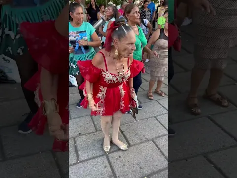 Yajaira tina dance