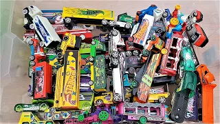 REVIEW HOT WHEELS TRUCKS Wingstorm, Bank Roller, Speedway Hauler, RIG DOG, Pencil Pusher, Aero Blast