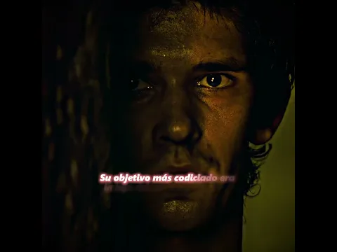 El objetivo en la vida de este chico es encontrar el perfume que mejor huele #movierecap #shorts