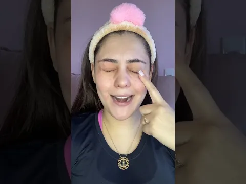 Maquiando com os olhos fechados 💆🏻‍♀️ comenta a cidade que você está assistindo