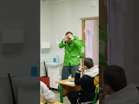 ❗️Pov: Курьер всего лишь хотел уважение 😔Выгнали из класса #pov #story