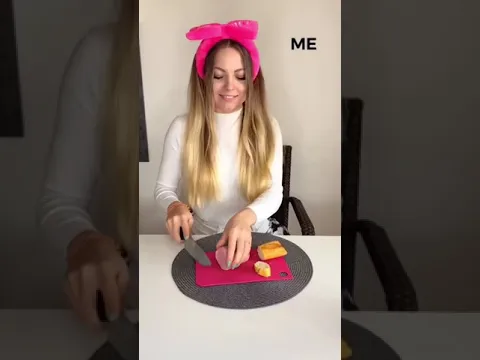 Mom🙋🏼‍♀️ vs Me👧🏼 Best Funny TikTok Video by kriss.diamond💎 #shorts