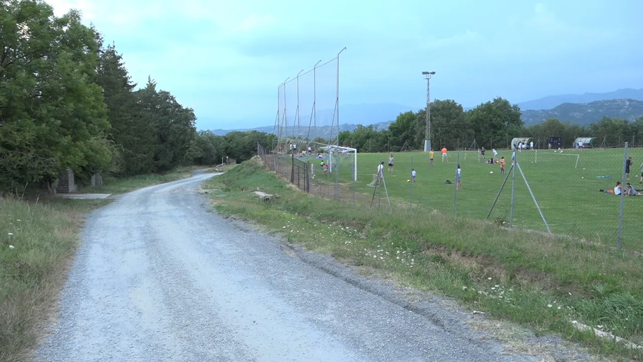 L’Esquirol activa la millora dels entorns del camp del Cantonigròs