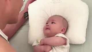 cute baby small and lovely smile makes my day 🥰🥰🥰🥰😘😘