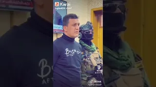 الفرق علي الخفجي يلقونه قبض على  الي اعتتده على عائلة بل كركوك و تمه تحويلها على سجن #عاشق_الحزان