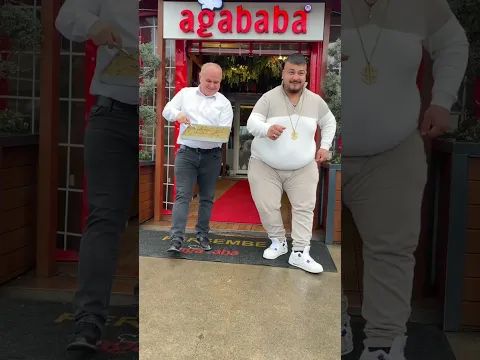 Yasin Cengiz'in Göbek Dansı !!