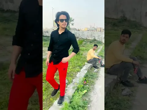 Help aise karo ke kisi ko pta na chale🙏🏻| RK Aadil #AShortADay #Shorts #help  #viral