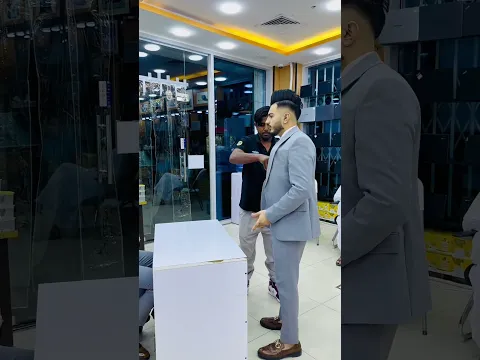 Watch❤️Funny😂magic of fan www.zamelect.ae and enjoy🥰#Abdul Ghafoor#Muhammad_Shakoor