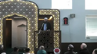 Ti gezosh dhe ti besh te lumtur te tjeret eshte Ibadet (adhurim)