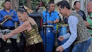 Envivo con yajaira y los bailarines