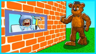 MIPAN & ZUZUZU Membangun Rumah Paling Aman Untuk Sembunyi Dari Monster Jahat! ROBLOX