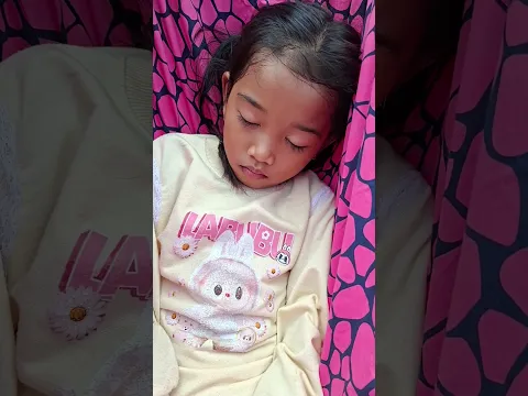 tidur pake ayunan !!!