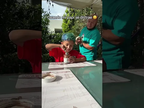 CUANDO MI PAPI SE DISTRAE!!
