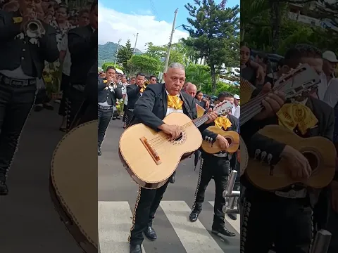 mariachi oro y plata de el salvador