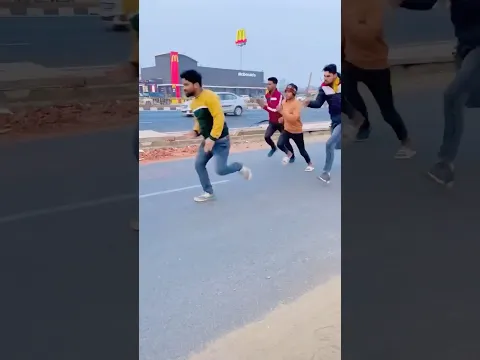 Aise time par dost he kam aate hai 😍 / funny shorts #shorts #youtubeshorts #comedyvideo #viral