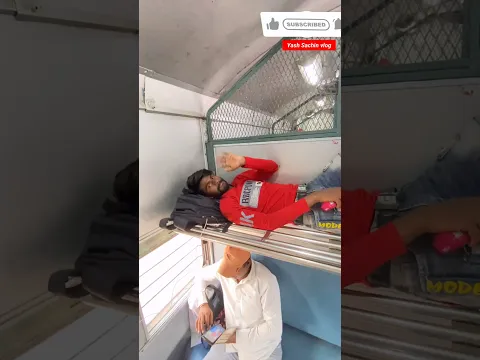 😱 aap Aisa Galti train me Mat kijiyega | #shorts #vlog #minivlog