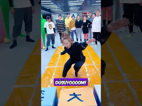 Bu OYUN Arkadaşlık Bozar! 🤣 Yapışkanlı OYUN! 👀