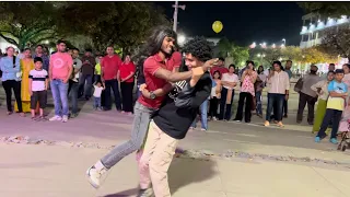 Crazy couple dance on public || 🙈😅❤️