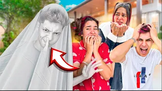 ME PASSEI POR UM FANTASMA E ASSUSTEI TODOS DA MANSÃO *Me dei mal 🩼🤕