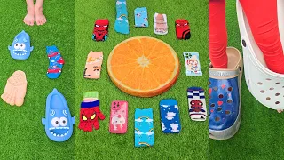 Giant slippers 🦶😲 Worm slippers 🐛🐛 Super cool Christmas socks 🧦🎄