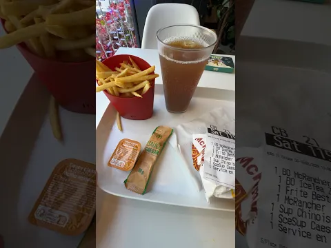 Mekáč v Paríži prekvapil 😍 čo na to hovoríte vy?
