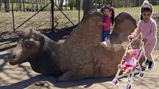 Lil Jaz at the Zoo feeding animals . kids and family fun time