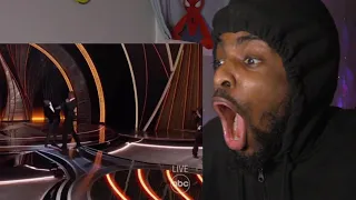 Will Smith Punches Chris Rock At The Oscars Reaction @WillSmith Walks Off Like A Certified Clown!!