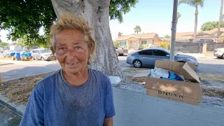 Salvadoreña Varada en Los Ángeles California USA Teresa su Historia El Patechucho