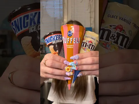 Сникерс VS M&M’s 😍😱#вкусно #еда #food #мороженое #обзор #магазин #сникерс