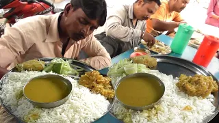 Iss Se Sasta Khana Apko Nehi Milega | Dal - Chawal - Sabji 25 Rs/ Plate | Indian Street Food