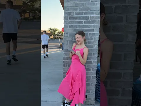 Red or pink dress?😱Subscribe to me❤️@anastasiialife