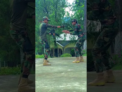 Commando Saved His Weapon & Put the Attacker Hands Up 🔥#viralshorts #viralvideo #armylover