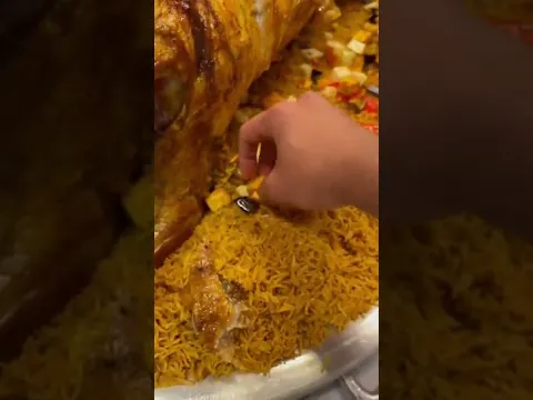 How do you eat Arabic food #shorts