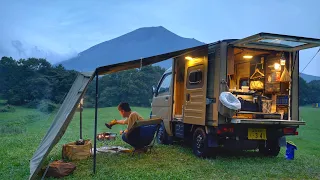 【車中泊】大草原の小さな車 ！ アソビトキャンプフィールドで絶景の車中泊キャンプを楽しむ！Relaxing nature sounds ASMR　ハイゼットパネルバン