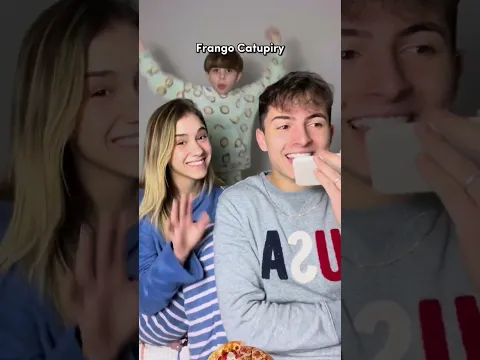 PEDI PIZZA CANTANDO COM A MINHA NAMORADA 🍕🎵