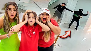 UM ESTRANHO SE DIRFARÇOU DE ENTREGADOR DE PIZZA E INVADIU NOSSA CASA 😱😱😱